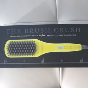 Drybar Brush Crush